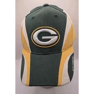 Green Bay Packers Reebok Strapback Cap‎ NFL Football Hat G Logo NFC North NWT